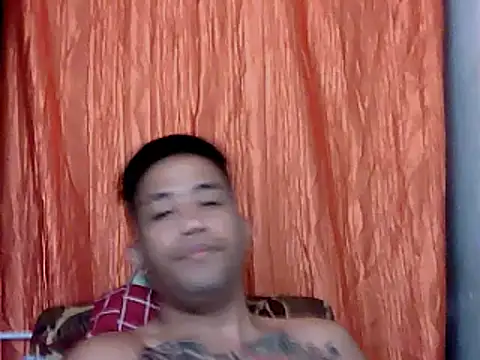 Thyler08 online show from 12-28-24, 08:48