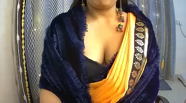 Snapshot of avav_love chatting on 01-05-25, 12:53 avav love online show from 01-05-25, 12:53