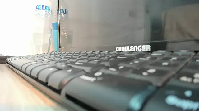 Lunastar02 online show from 03-16-25, 08:21