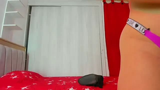 Lunastar02 online show from 01-09-26, 02:14