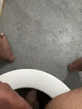 Snapshot of kkkr23456 chatting on 11-25-25, 09:09 kkkr23456 online show from 11-25-25, 09:09