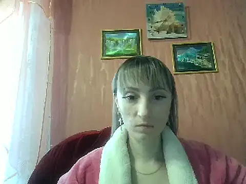 Biddy Alana online show from 01-13-25, 09:08