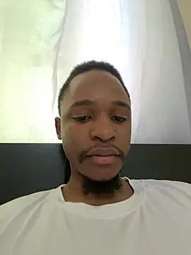 Snapshot of finefinance chatting on 03-16-26, 05:24 finefinance online show from 03-16-26, 05:24