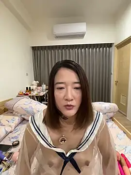 Snapshot of Tw_Angellovers chatting on 03-10-25, 01:43 Tw Angellovers online show from 03-10-25, 01:43