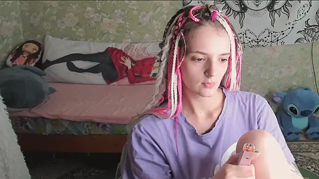 Cutie Adelia online show from 06-27-26, 07:57