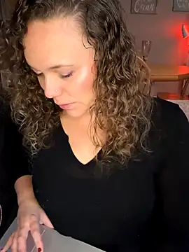 Snapshot of AuroraSummers chatting on 11-03-25, 03:46 AuroraSummers online show from 11-03-25, 03:46