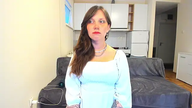 Snapshot of StacyTigerr chatting on 03-05-25, 05:18 StacyTigerr online show from 03-05-25, 05:18