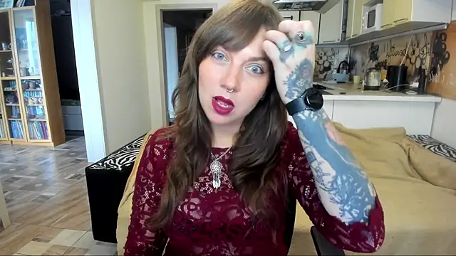 Snapshot of StacyTigerr chatting on 10-02-25, 08:32 StacyTigerr online show from 10-02-25, 08:32