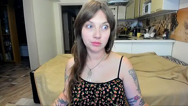 Snapshot of StacyTigerr chatting on 10-05-25, 02:59 StacyTigerr online show from 10-05-25, 02:59