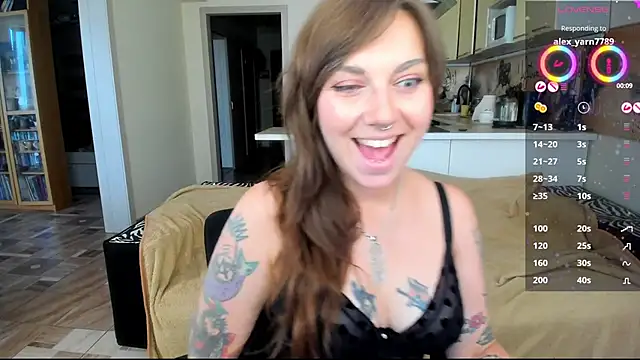 Snapshot of StacyTigerr chatting on 10-08-25, 12:47 StacyTigerr online show from 10-08-25, 12:47