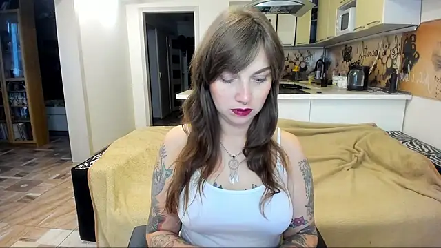 Snapshot of StacyTigerr chatting on 10-11-25, 09:52 StacyTigerr online show from 10-11-25, 09:52