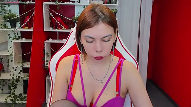 KateCloud online show from 02-20-25, 05:07