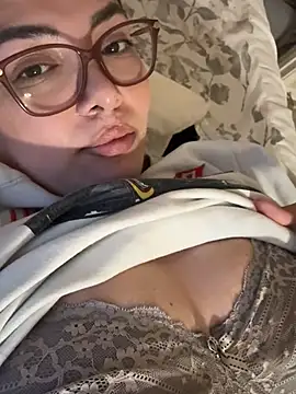 nativepumpkin95 online show from 02-10-25, 01:03