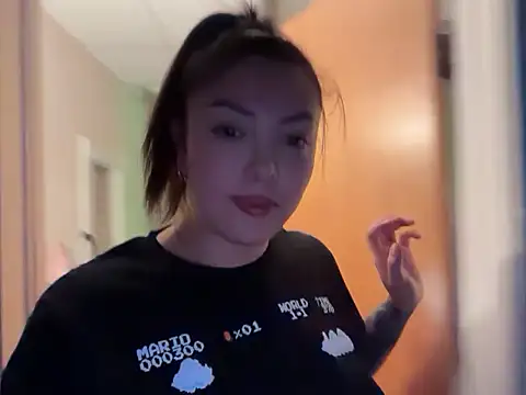 nativepumpkin95 online show from 10-03-25, 09:56