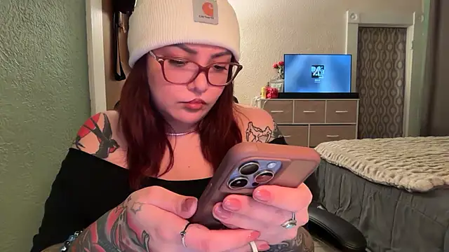nativepumpkin95 online show from 06-21-26, 02:25
