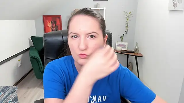 ChloeHottyX online show from 02-05-25, 11:12