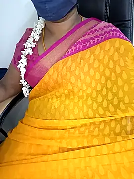 Tamil-hotwife online show from 02-18-25, 12:48
