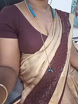 Tamil-hotwife online show from 06-12-26, 09:03