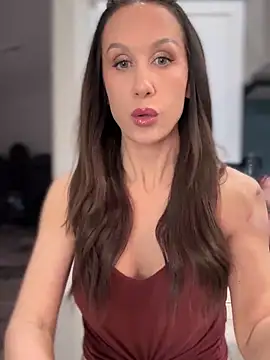 Snapshot of Fiona_Kent_ chatting on 01-25-25, 12:38 Fiona Kent online show from 01-25-25, 12:38