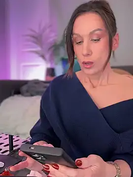 Snapshot of Fiona_Kent_ chatting on 02-02-25, 06:31 Fiona Kent online show from 02-02-25, 06:31