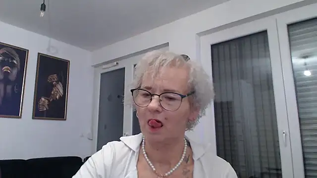 Snapshot of Hot_Ann52 chatting on 01-28-25, 08:15 Hot Ann52 online show from 01-28-25, 08:15