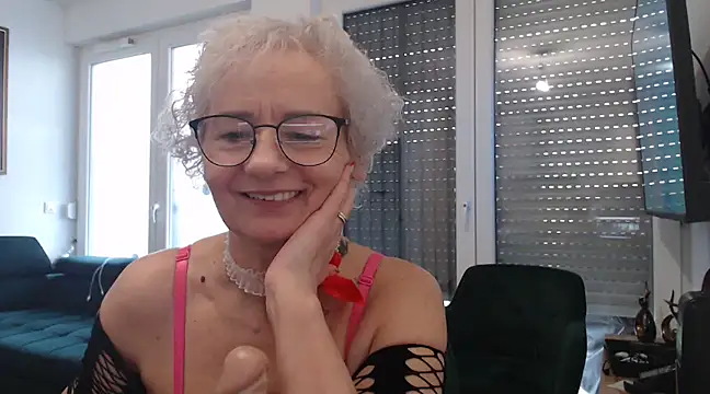 Snapshot of Hot_Ann52 chatting on 02-03-25, 09:19 Hot Ann52 online show from 02-03-25, 09:19