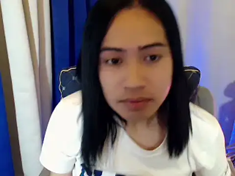 Snapshot of Lemonadexxx chatting on 12-10-24, 11:32 Lemonadexxx online show from 12-10-24, 11:32