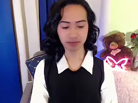 Snapshot of Lemonadexxx chatting on 12-13-24, 02:16 Lemonadexxx online show from 12-13-24, 02:16