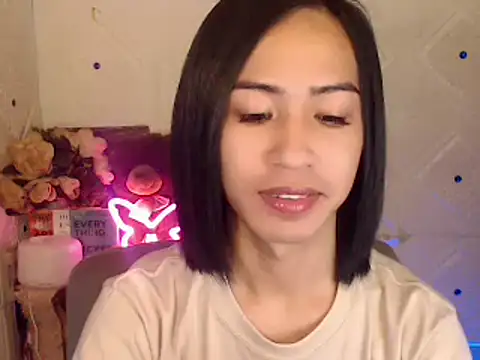 Snapshot of Lemonadexxx chatting on 02-28-25, 04:31 Lemonadexxx online show from 02-28-25, 04:31