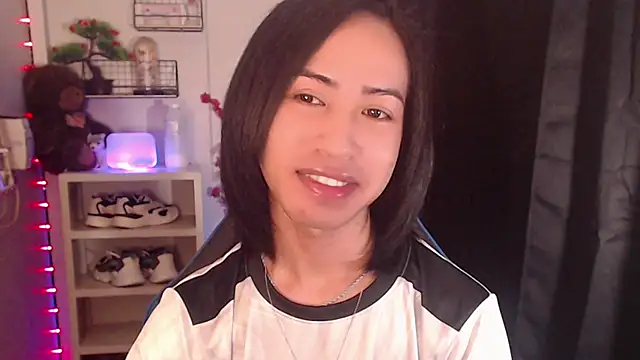 Snapshot of Lemonadexxx chatting on 01-06-26, 01:42 Lemonadexxx online show from 01-06-26, 01:42