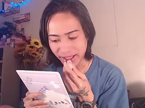 Snapshot of Lemonadexxx chatting on 02-17-26, 02:30 Lemonadexxx online show from 02-17-26, 02:30