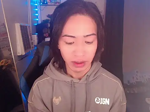 Snapshot of Lemonadexxx chatting on 02-20-26, 05:37 Lemonadexxx online show from 02-20-26, 05:37