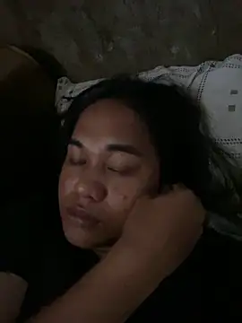 Snapshot of bettina_love chatting on 11-11-25, 09:37 bettina love online show from 11-11-25, 09:37