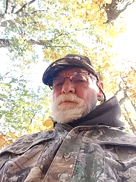 Snapshot of CDforU chatting on 10-26-25, 08:26 CDforU online show from 10-26-25, 08:26