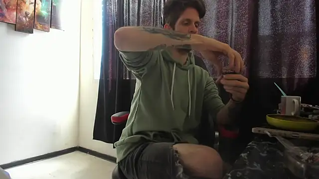 Snapshot of Jeff_Walton@xh chatting on 11-22-25, 06:51 Jeff Waltonxh online show from 11-22-25, 06:51