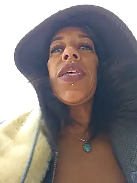 Goldenlace online show from 11-24-25, 09:53