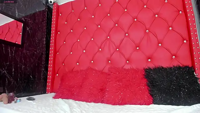 karlyn angels online show from 12-12-24, 06:53