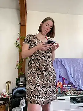 Daisy Michto Officiel online show from 12-20-24, 10:27