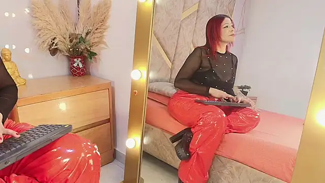 Snapshot of ALESKADUTH chatting on 02-17-26, 03:36 ALESKADUTH online show from 02-17-26, 03:36