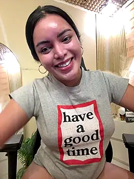 HotstuffCherrySummer online show from 11-05-25, 07:30