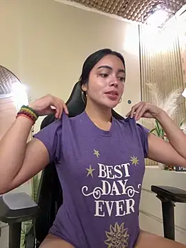 HotstuffCherrySummer online show from 04-23-26, 11:09