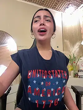 HotstuffCherrySummer online show from 04-26-26, 11:08