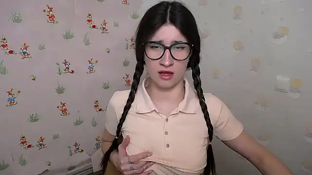 Snapshot of MaryEm976 chatting on 01-18-26, 10:30 MaryEm976 online show from 01-18-26, 10:30