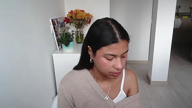 dark enchantress  online show from 01-17-25, 10:01