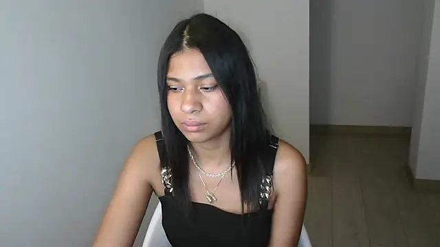 dark enchantress  online show from 02-22-25, 01:22