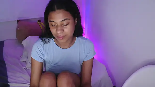 dark enchantress  online show from 03-18-25, 03:09