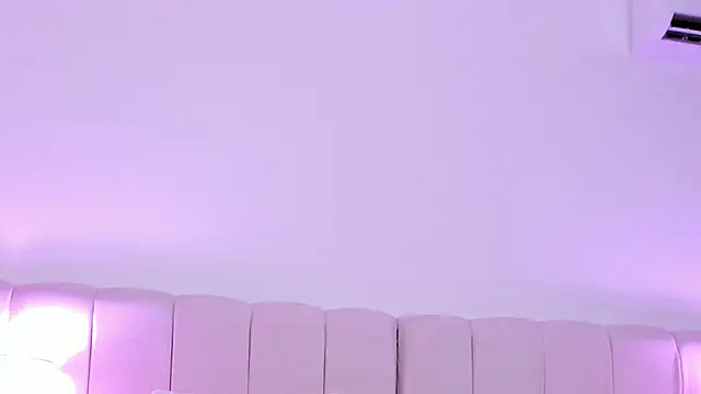 JanneCarter online show from 03-08-26, 02:04