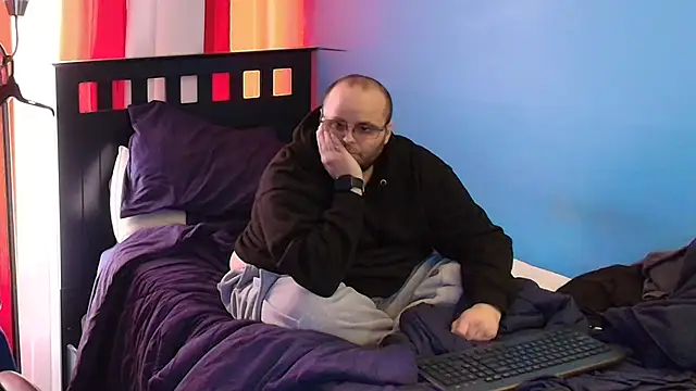 Snapshot of lefty15242 chatting on 01-01-25, 03:35 lefty15242 online show from 01-01-25, 03:35