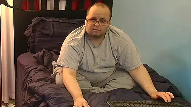 Snapshot of lefty15242 chatting on 03-12-25, 02:30 lefty15242 online show from 03-12-25, 02:30