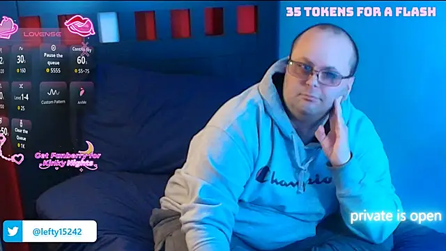 Snapshot of lefty15242 chatting on 11-01-25, 04:58 lefty15242 online show from 11-01-25, 04:58